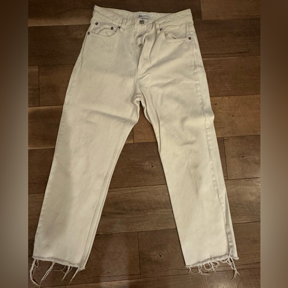 Zara jeans